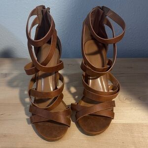 2️⃣4️⃣hr Sale 🎉 Brown Strappy Heels